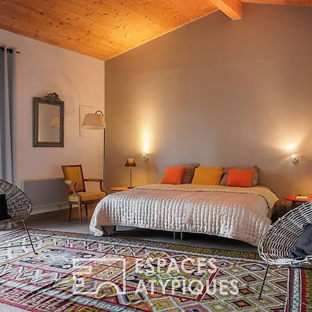 Loft Rehabilite Dans Ancienne Menuiserie A 1km De La Villa *