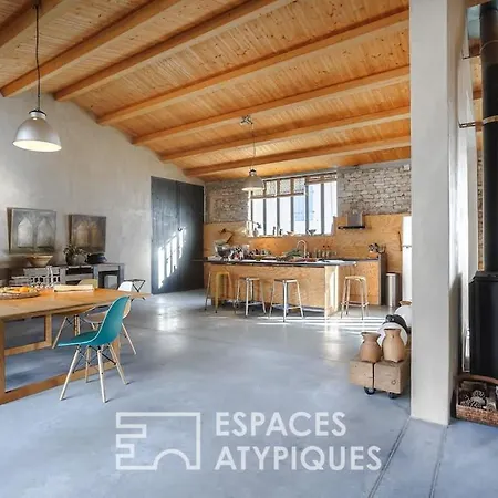 Loft Rehabilite Dans Ancienne Menuiserie A 1km De La